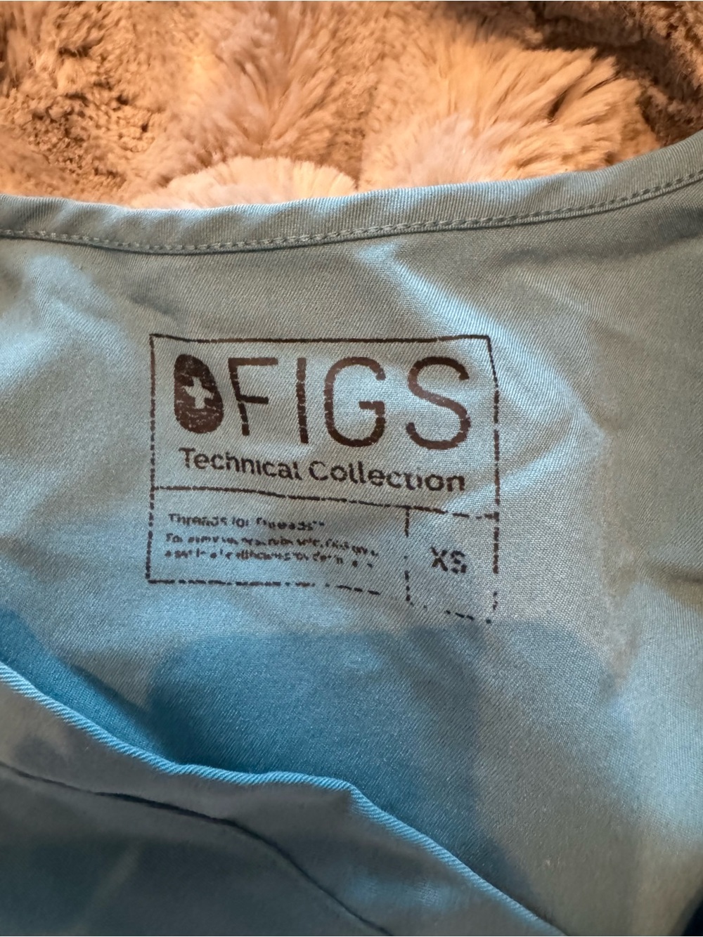 Figs Scrub Set - Picture 4 of 4